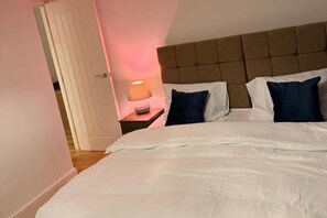 3 Schlafzimmer, kostenloses WLAN, Bettwäsche