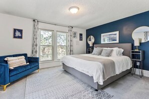 4 soverom, strykejern/-brett, reiseseng for barn og wi-fi (inkludert)