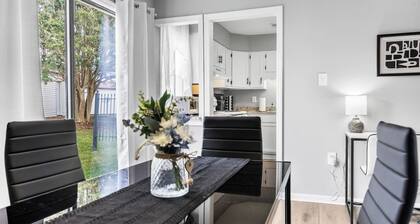 Elegant Escape | Bright Interiors & Relaxed Gatherings