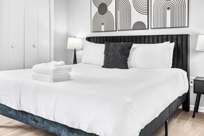 3 habitaciones, tabla de planchar con plancha y wifi gratis