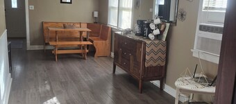 Shady Lane Cottage is a nice 2-bedroom house with AC in charming Redfield.