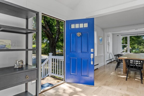 المنشأة من الداخل