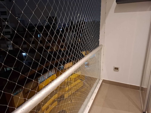 Beautiful, close to park and stadium. Free parking