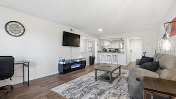 Smart TV, fireplace, computer monitors, printers