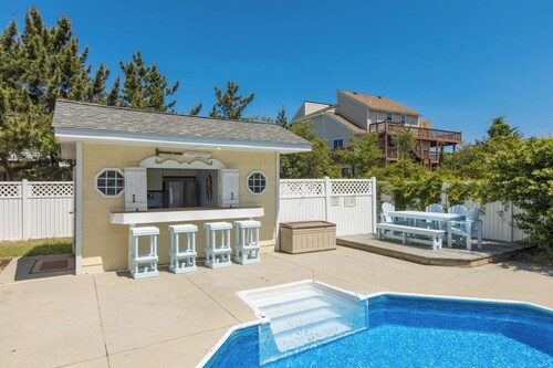 Absolut Paradise - 8 bedrooms private pool, hot tub