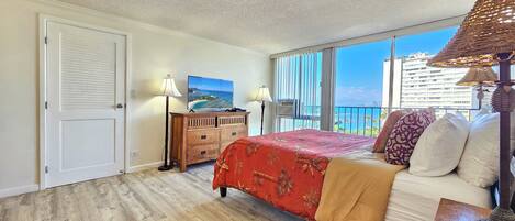 1 bedroom, iron/ironing board, free WiFi, bed sheets