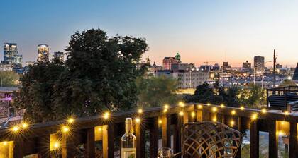 Skyline House on the Hill - Downtown Milwaukee