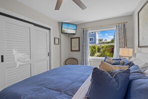 2 chambres, fer et planche à repasser, Wi-Fi gratuit, draps fournis