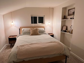 3 bedrooms, iron/ironing board, travel crib, free WiFi