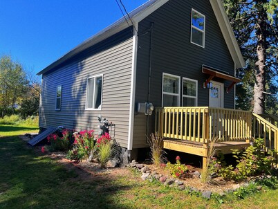 7th St Retreat 3-bedroom house in Atlantic Mine