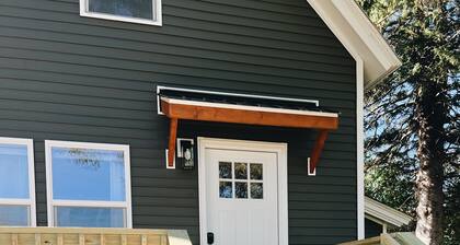 7th St Retreat 3-bedroom house in Atlantic Mine