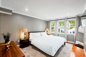 3 soverom, strykejern/-brett, wi-fi (inkludert) og sengetøy