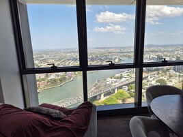 Apartamento de diseño, vistas al río | Vistas desde la habitación