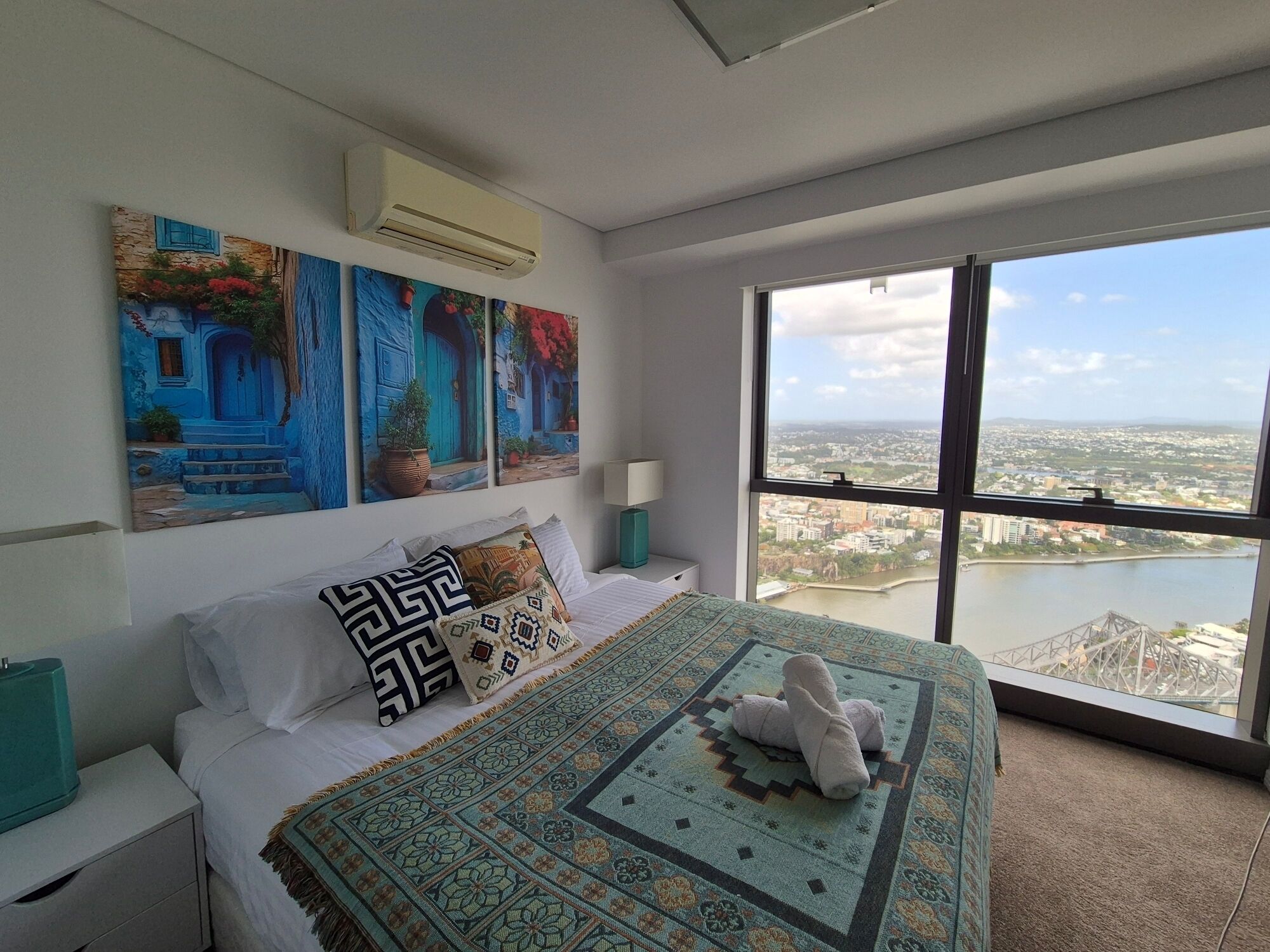 Design Apartment, River View | Blackout drapes, iron/ironing board, free WiFi