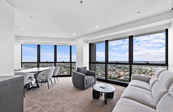 View from property - Arabian Nights-Level 60-Meriton Suites (Brisbane)