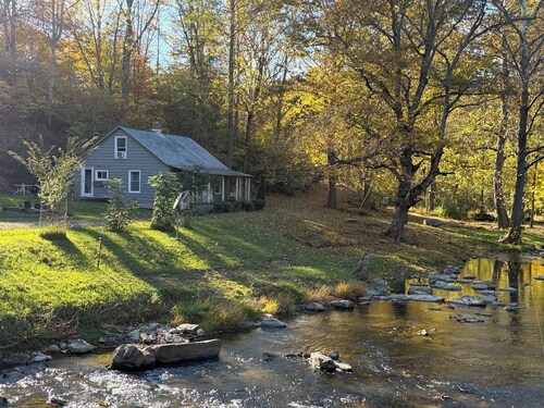 3-bedroom by Sinking Creek near Blacksburg VA