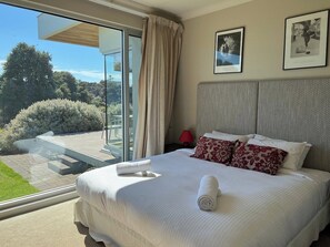 4 Schlafzimmer, Schreibtisch, Bügeleisen/Bügelbrett, kostenloses WLAN