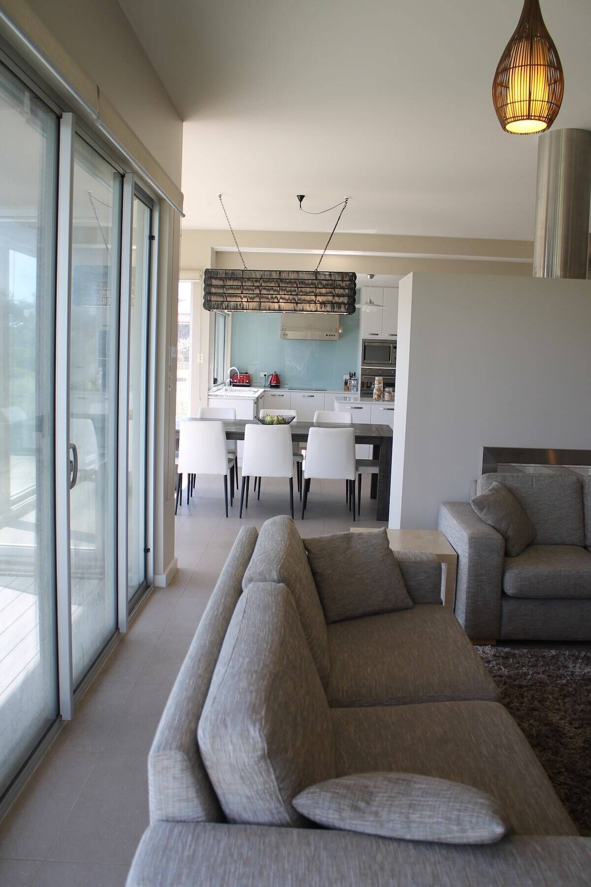 Smart TV, stereo, computer monitors