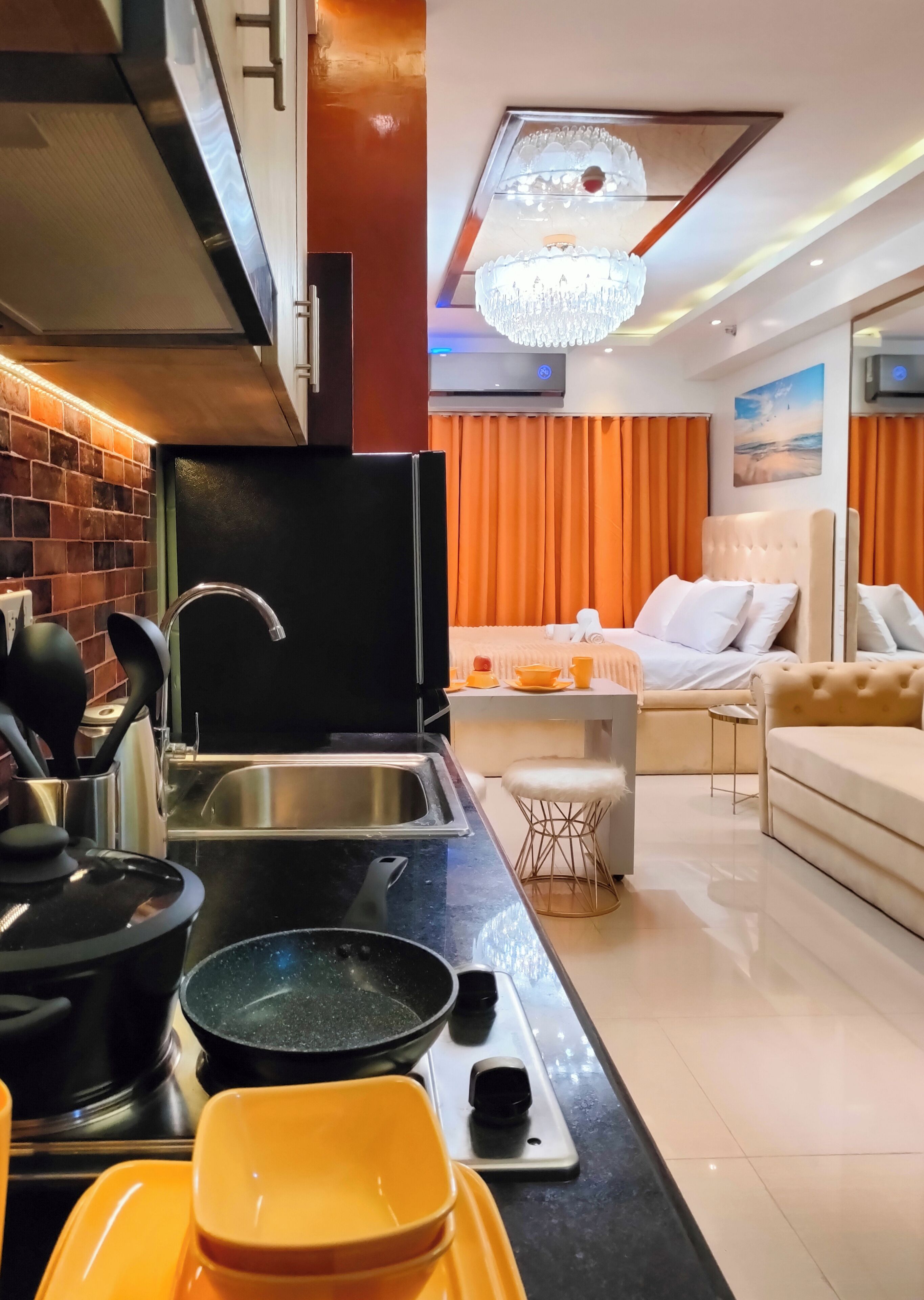 Condo, Balcony, Pool View | Private kitchenette