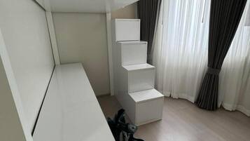 Room, 2 Bedrooms, Balcony, Pool View | Interior