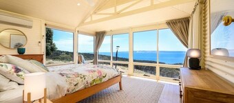 Cuttlefish Bay Cottage | Australia View | Luxury