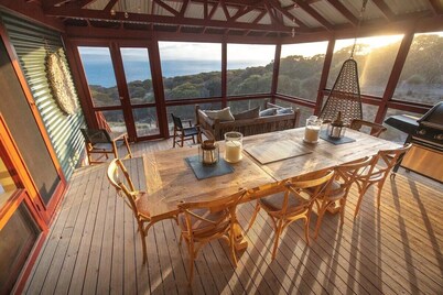 Cuttlefish Bay Cottage | Australia View | Luxury