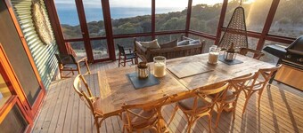 Cuttlefish Bay Cottage | Australia View | Luxury