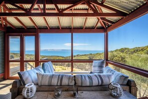 Interior - Cuttlefish Bay Cottage | Australia View | Luxury (Cuttlefish Bay)