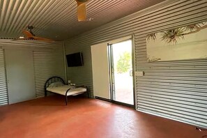 3 bedrooms, Internet, bed sheets