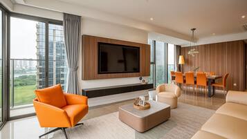 Classic Apartment, 3 Bedrooms, Balcony, City View | Hypo-allergenic bedding, minibar, individually decorated