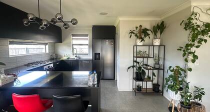 Your Private Modern Escape | Entire House Retreat