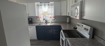 Warm comfy home near ORV & downtown calumet