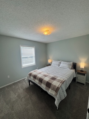 3 bedrooms, WiFi, bed sheets