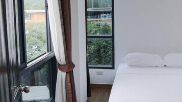 In-room safe, blackout curtains, iron/ironing board, free WiFi