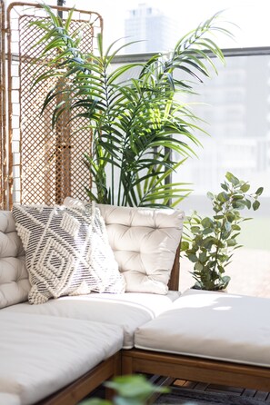 Lyxpenthouse - utsikt mot staden | Terrass/Patio