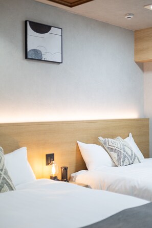 Luxury Penthouse, City View | Laptop workspace, blackout drapes, free WiFi, bed sheets