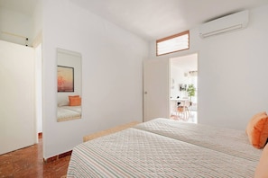 Apartment, City View, Tower | Free WiFi