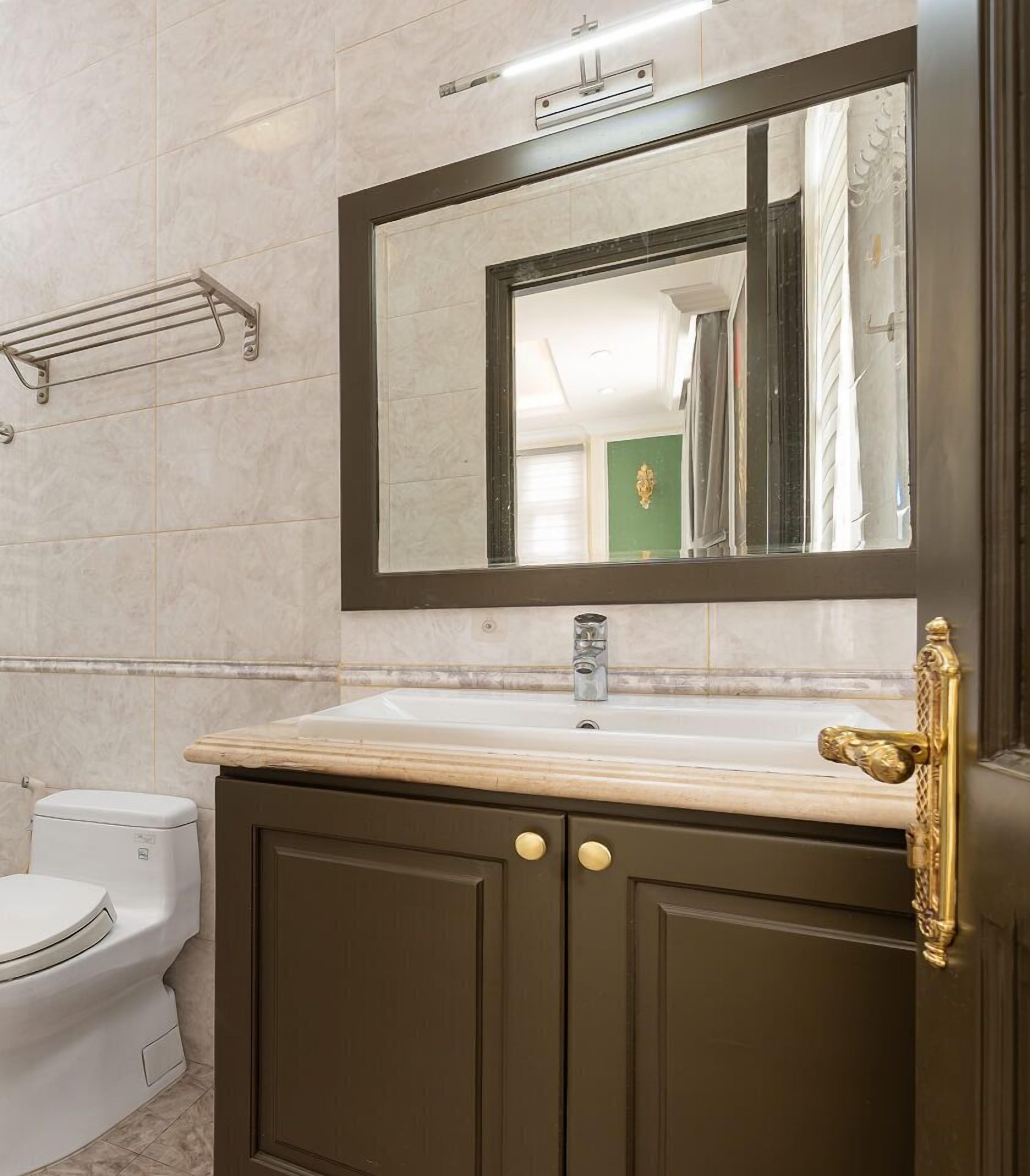 Basic Villa, Private Pool | Bathroom