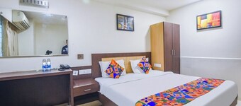 HOTEL LEELA GRAND INN