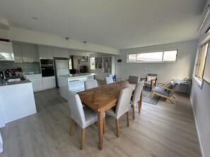 Dining - 3-bedroom house in charming Bawley Point (Bawley Point)