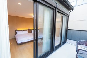 Deluxe Villa, Courtyard View