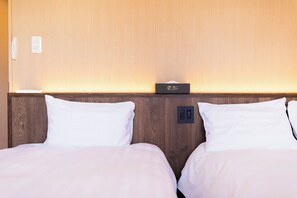 Deluxe Villa, Courtyard View | Premium bedding, blackout curtains, free WiFi, bed sheets