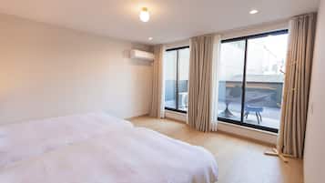 Literie de qualité supérieure, rideaux occultants, Wi-Fi gratuit