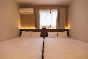 Vila luxo, vista para o pátio | Roupas de cama premium, cortinas blackout, Wi-Fi de cortesia