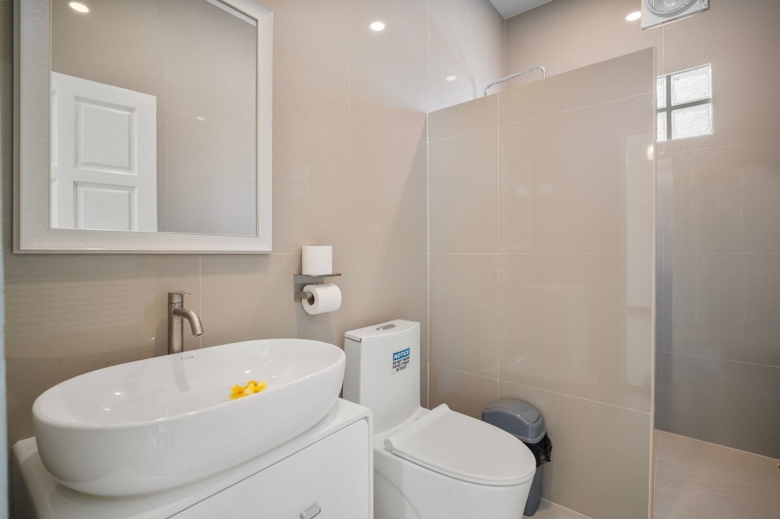 Family Double Room, Pool View | Bathroom | Shower, hair dryer, towels, soap