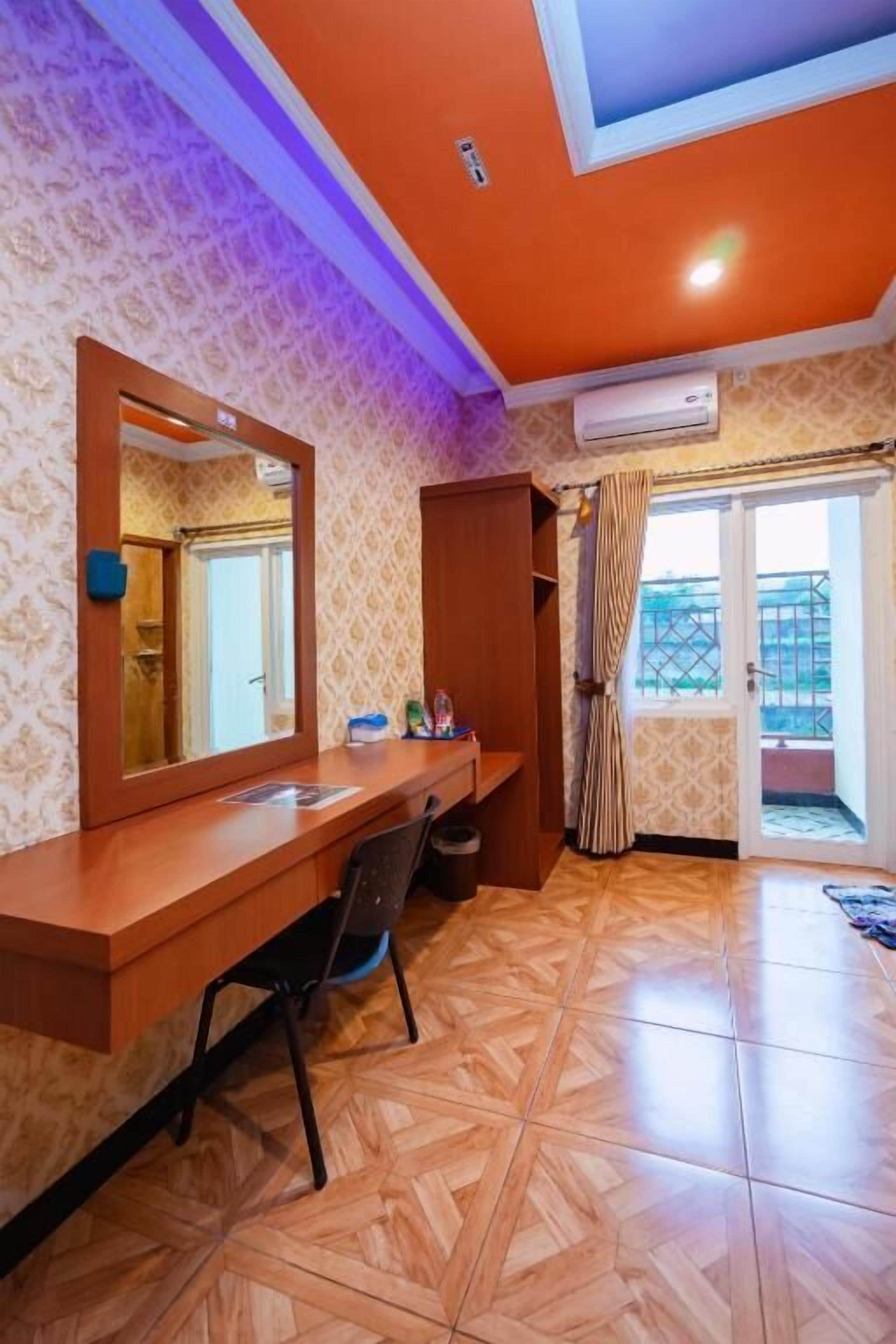 Kahden hengen deluxe-huone | Työpöytä, ilmainen Wi-Fi, vuodevaatteet