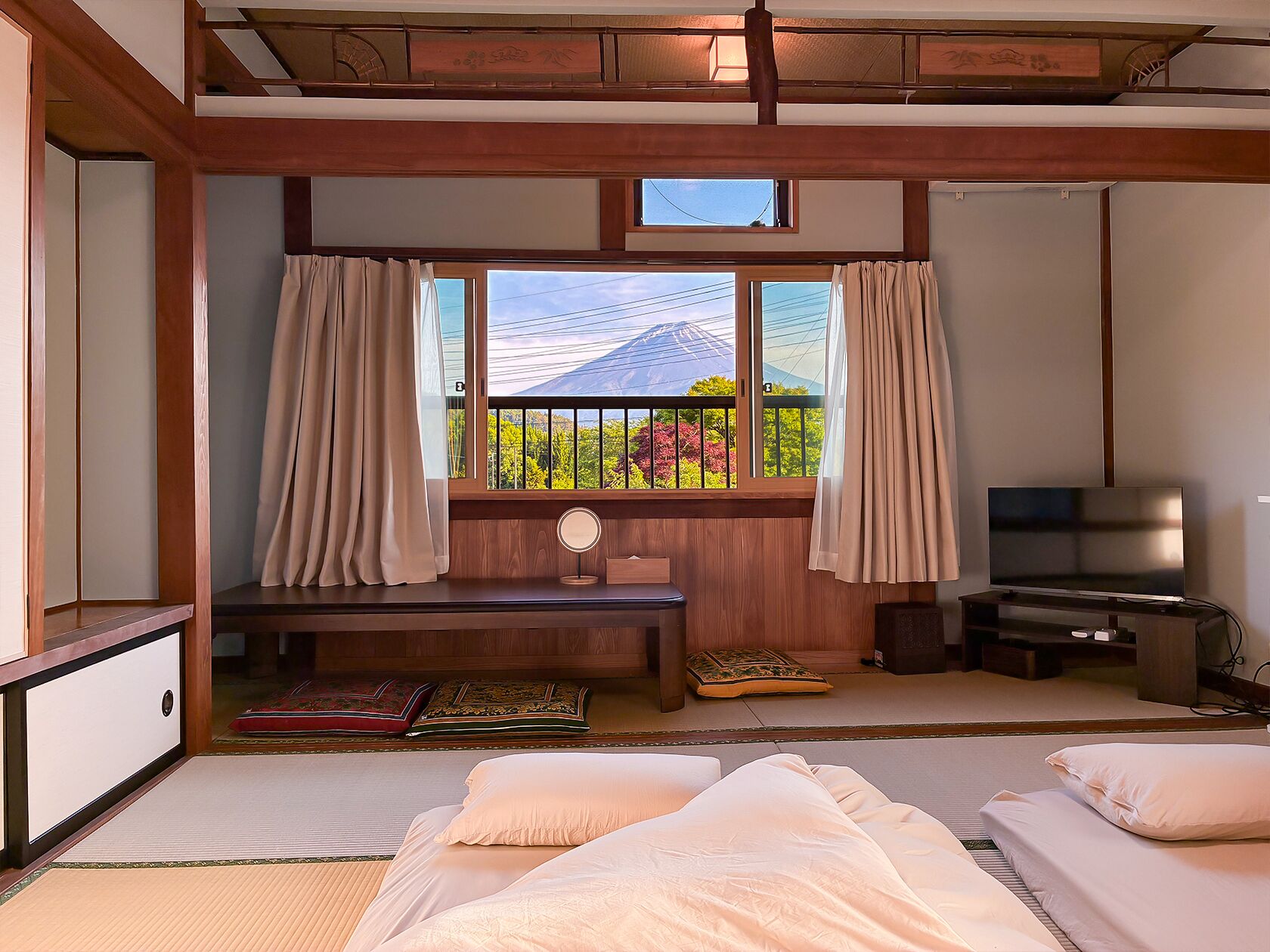 Japanese-style Quadruple Room, Mountain View