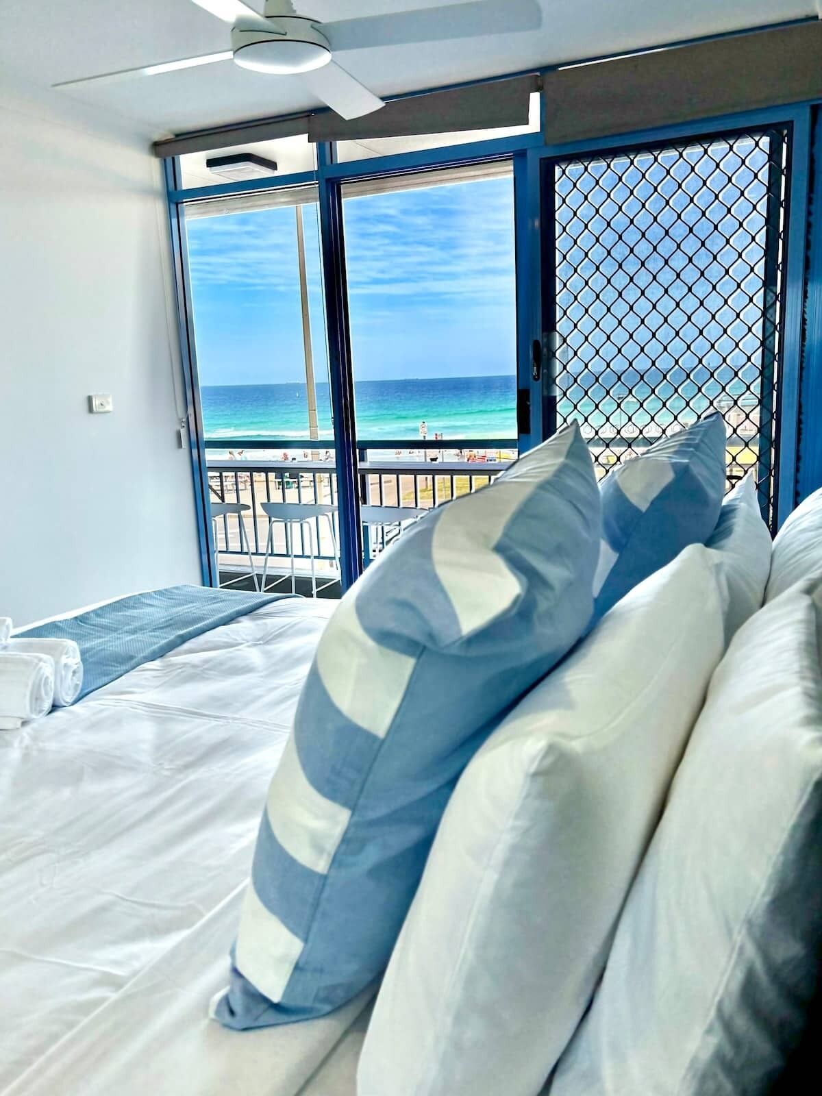 3 soverom, strykejern/-brett, wi-fi og sengetøy