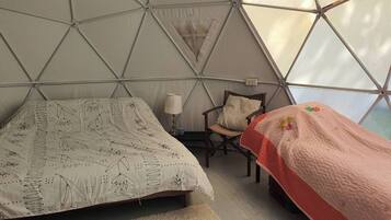 Room, 2 Bedrooms, Garden View | 2 bedrooms