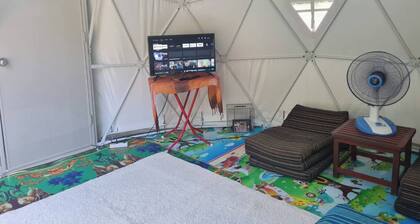 Room-dome & Treehouses for Family 2 Adul